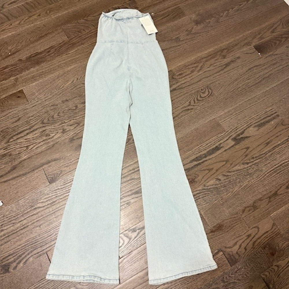 Denim Strapless Flare Leg Jumpsuit 3D Floral Applique Festival Boho Light Wash - Picture 5 of 10